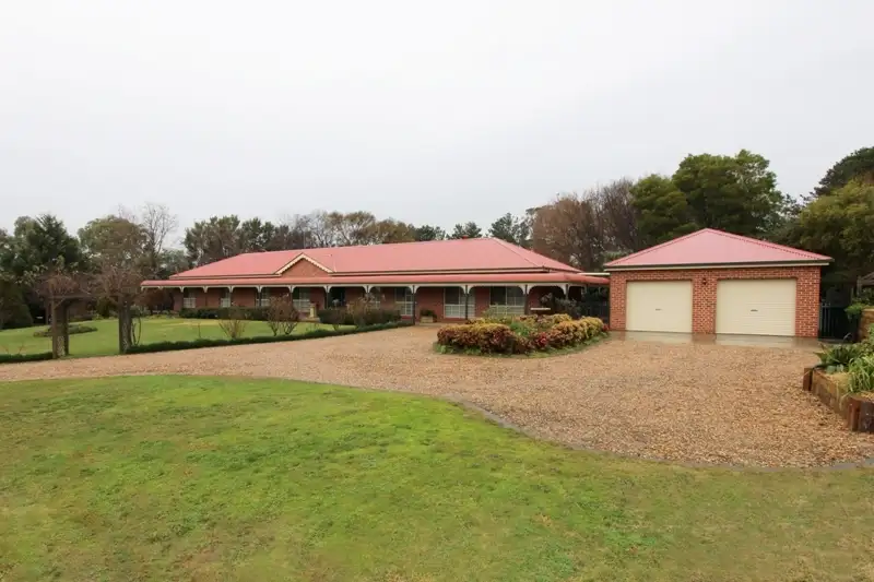 Main view of Homely house listing, 16 Wigmore Drive, Bathurst NSW 2795