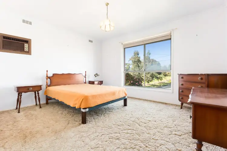 Fifth view of Homely house listing, 18 Glenys Avenue, Airport West VIC 3042