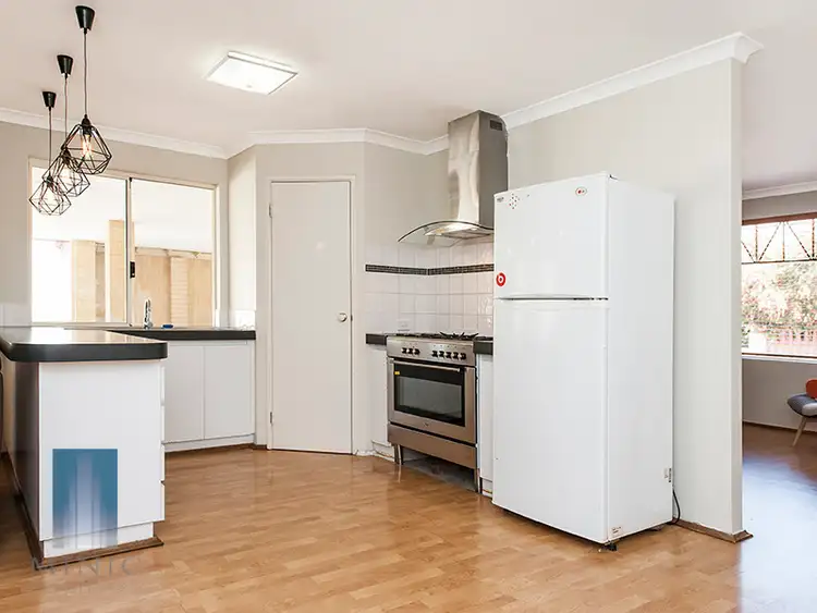 Sixth view of Homely house listing, 2/94 Hobbs Avenue, Como WA 6152