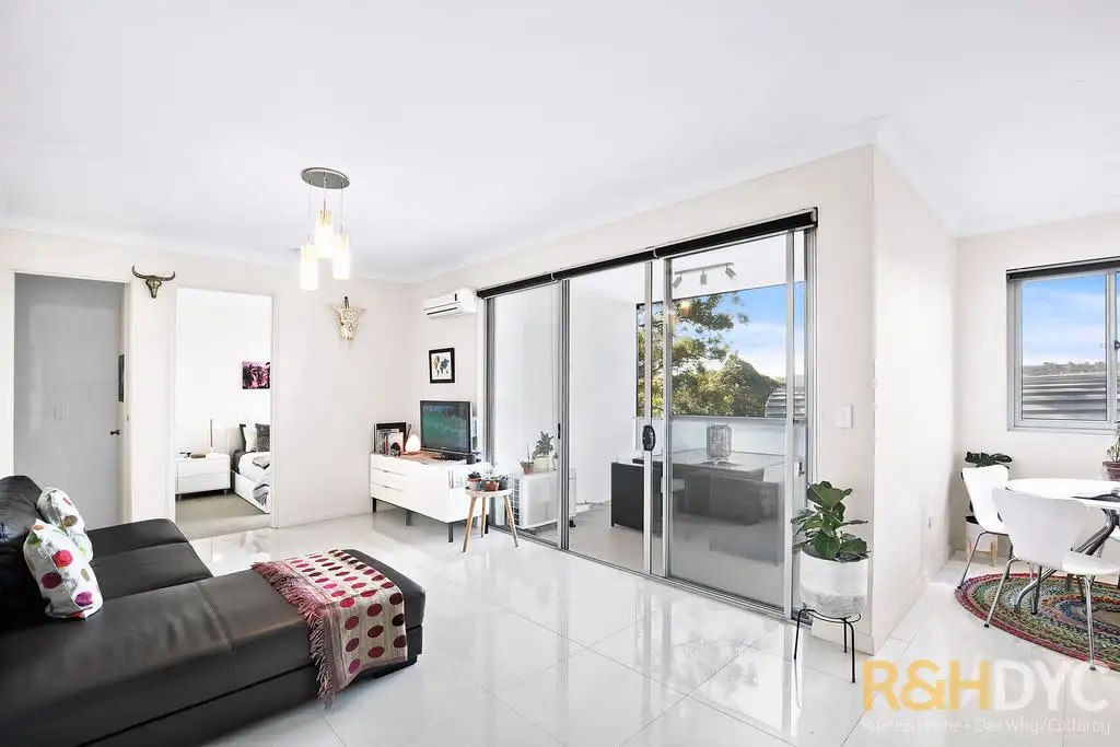 Main view of Homely unit listing, 10/25 Fisher Road, Dee Why NSW 2099