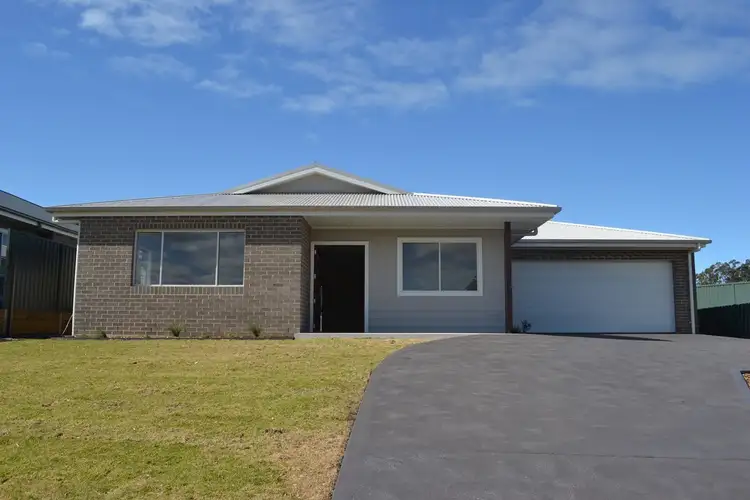 15 Nadine Street, Sanctuary Point NSW 2540