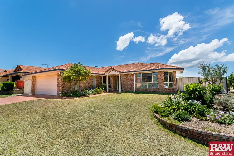 2 Seaforth Street, Sandstone Point QLD 4511