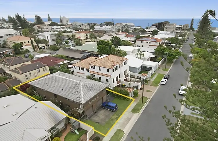 29 Seaside Avenue, Mermaid Beach QLD 4218