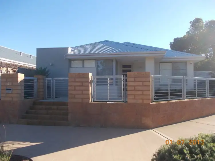 41 Mead Street,, Byford WA 6122