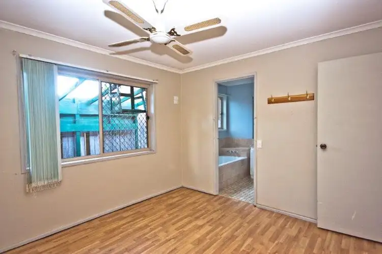Fourth view of Homely unit listing, 2/92 Amarina Avenue, Mooloolaba QLD 4557