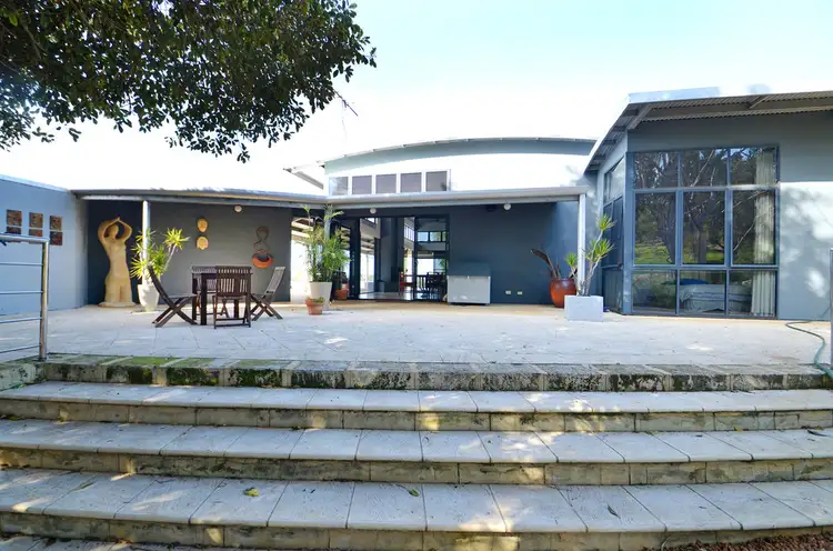 230 McGlew Rd, Lower Chittering WA 6084