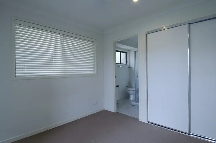 Sixth view of Homely semi-detached listing, 5-7 Hartog Street, Andergrove QLD 4740