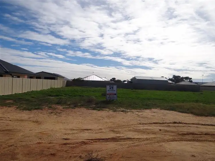 5 Donegal Street, Utakarra WA 6530