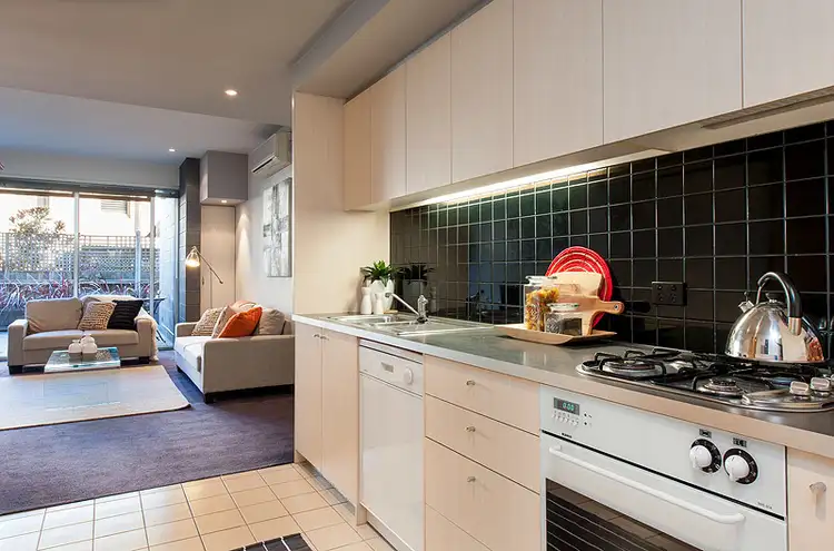 Fourth view of Homely apartment listing, 6/181 Bay Street, Port Melbourne VIC 3207