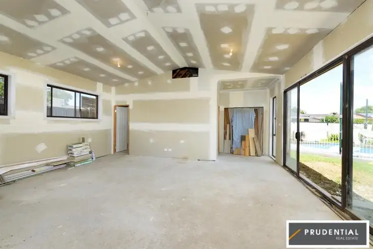 Fourth view of Homely house listing, 15 Donalbain Circuit, Rosemeadow NSW 2560