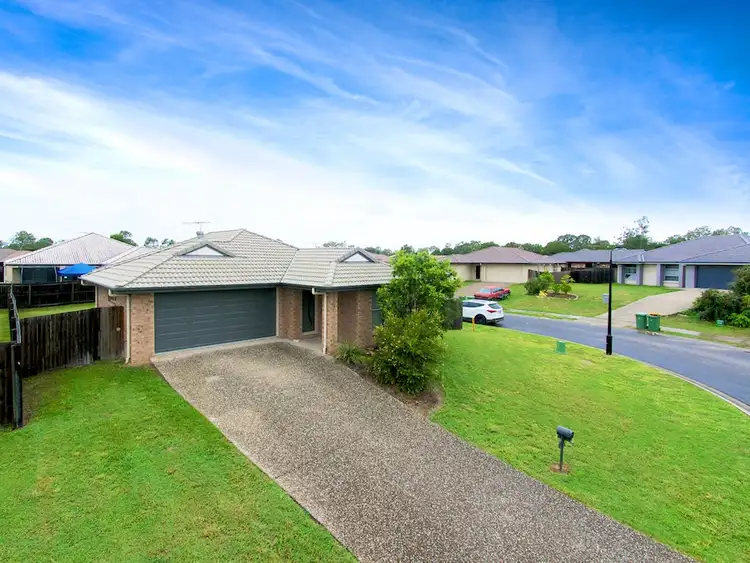 6 Bickle place, North Booval QLD 4304