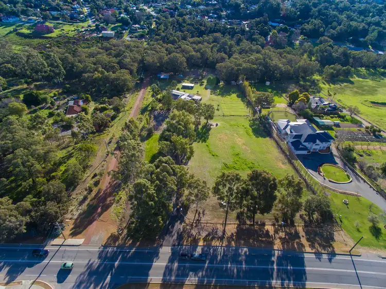 182 Brookton Highway, Kelmscott WA 6111