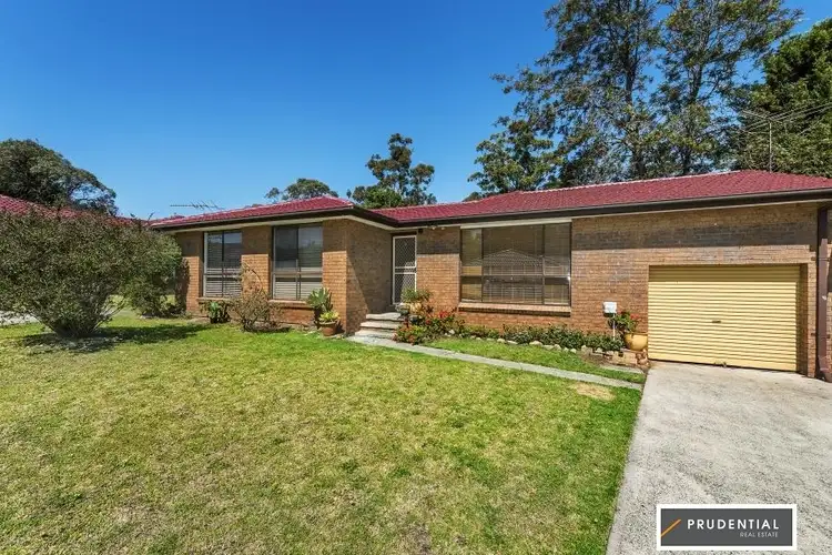 3/4 Mary Street, Macquarie Fields NSW 2564