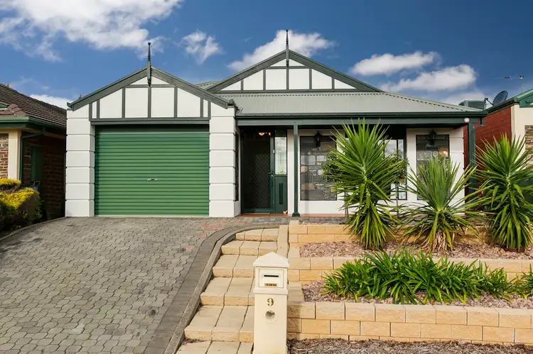 9 Zabica Avenue, Woodcroft SA 5162