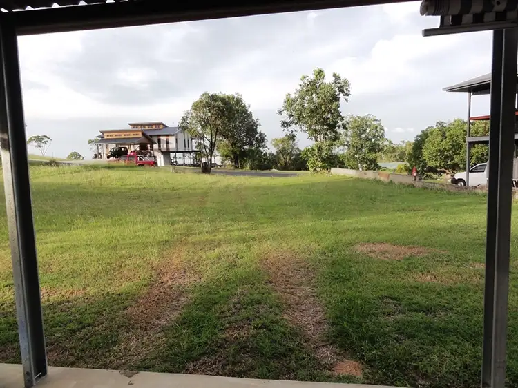 76 Blackcurrant Drive, Hideaway Bay QLD 4800