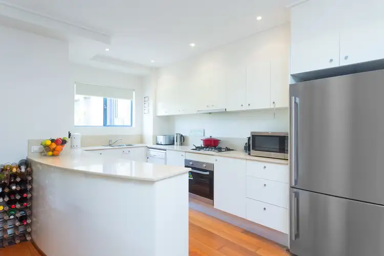 Fourth view of Homely apartment listing, 2/11-17 Wairoa Avenue, North Bondi NSW 2026