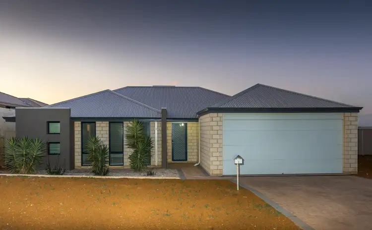 2 Alera Entrance, Wandina WA 6530