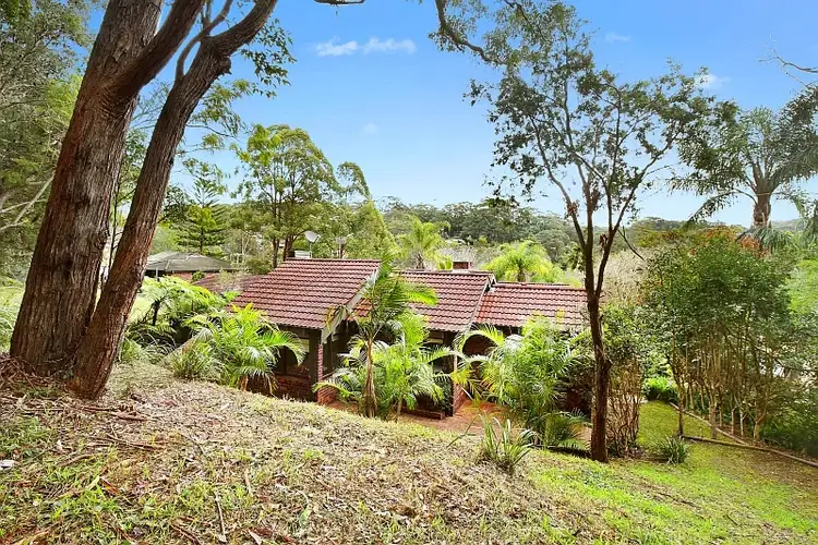 Fifth view of Homely house listing, 4 Carolina Park Road, Avoca Beach NSW 2251
