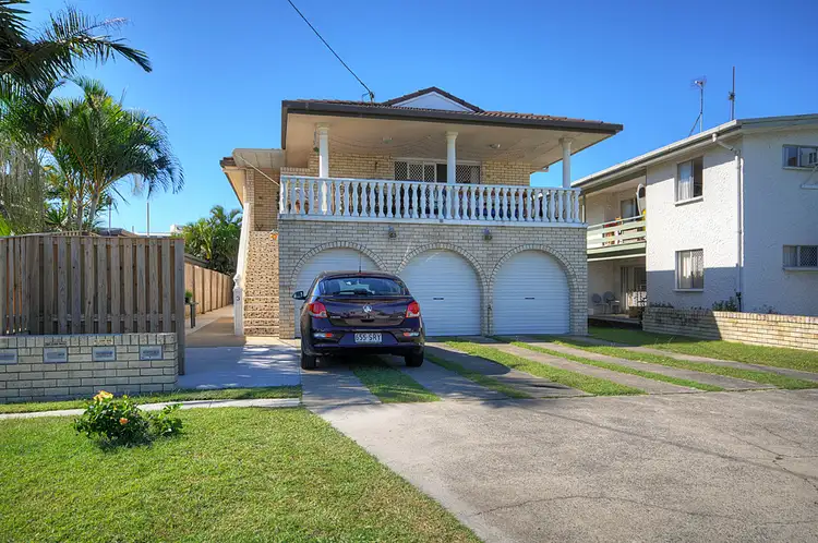 At 23 Petrel Avenue, Mermaid Beach QLD 4218