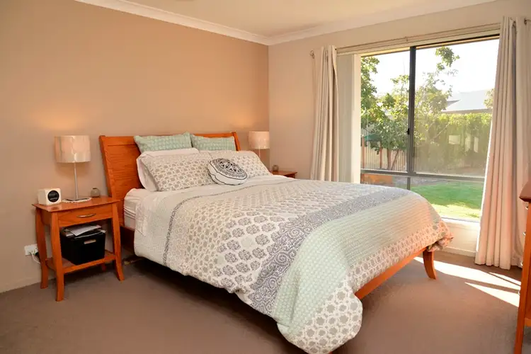 Sixth view of Homely house listing, 4 Rovere Place, Griffith NSW 2680