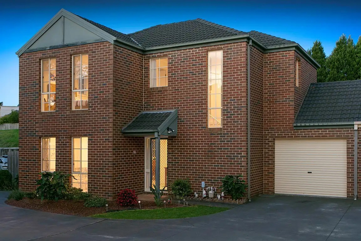 Main view of Homely townhouse listing, 16/19 Sovereign Place, Wantirna South VIC 3152