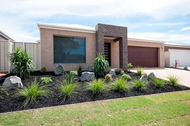 Second view of Homely house listing, 19 Pembroke Crescent, Wodonga VIC 3690