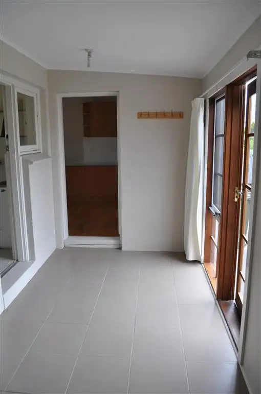 Fifth view of Homely house listing, 5 Stone Avenue, Mount Gambier SA 5290