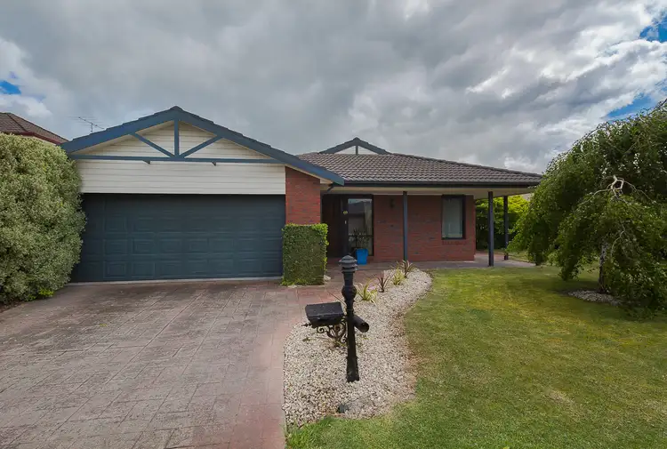 69 Elaine Avenue, Alfredton VIC 3350