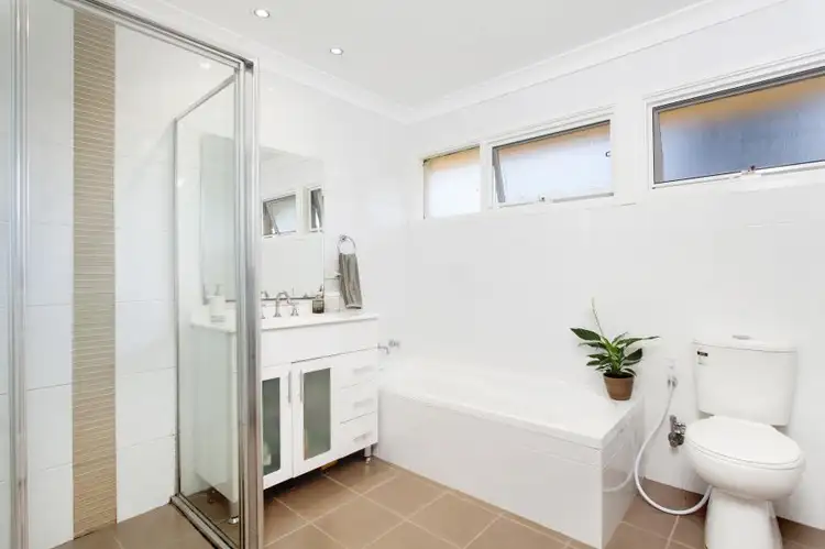 Sixth view of Homely house listing, 27 Jacaranda Avenue, Bradbury NSW 2560