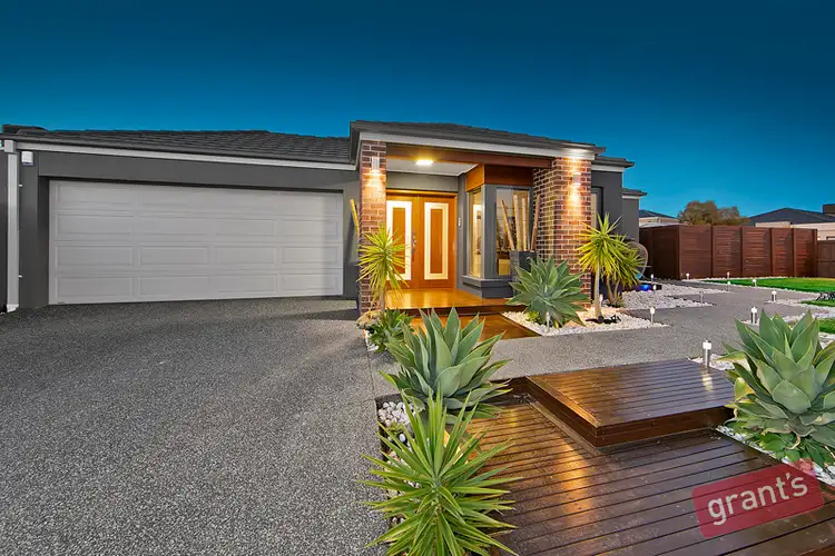 52 Brookwater Parade, Lyndhurst VIC 3975