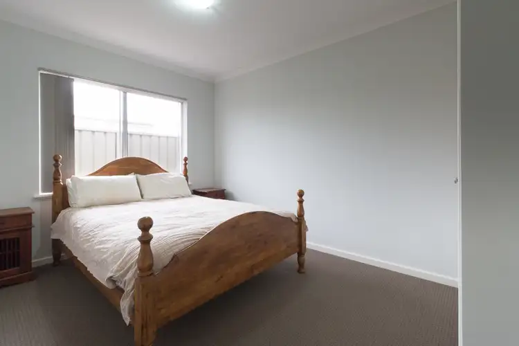 Sixth view of Homely house listing, 5 Vaucluse Way, Coodanup WA 6210