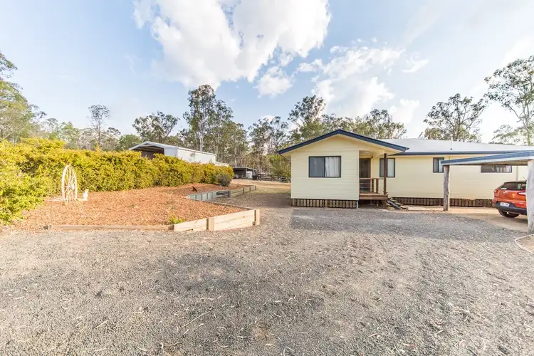 33 Farr Ct, Wattle Camp QLD 4615