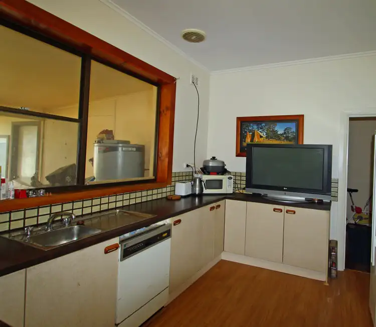 Second view of Homely house listing, 10 ASH GROVE, Lucindale SA 5272