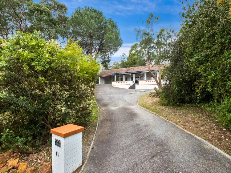 11 Alpine Road, Kalamunda WA 6076