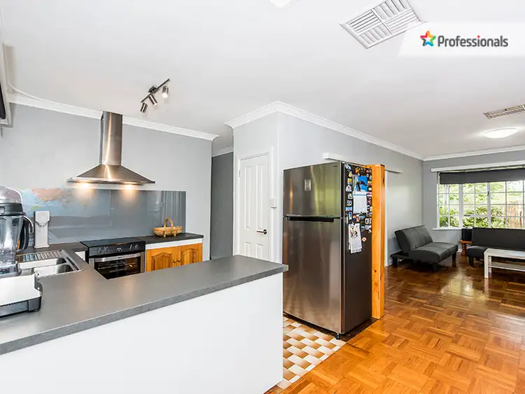 Fourth view of Homely house listing, 88 Connell Ave, Martin WA 6110