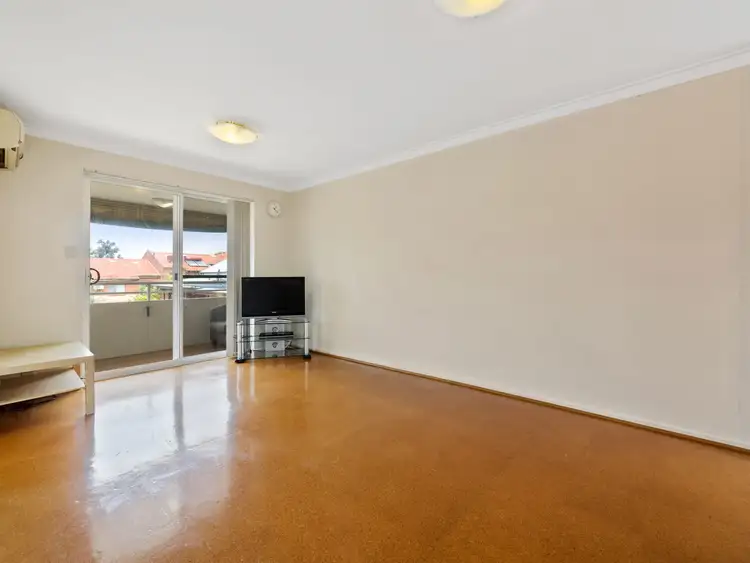 Sixth view of Homely house listing, 8/68 First Avenue, Mount Lawley WA 6050