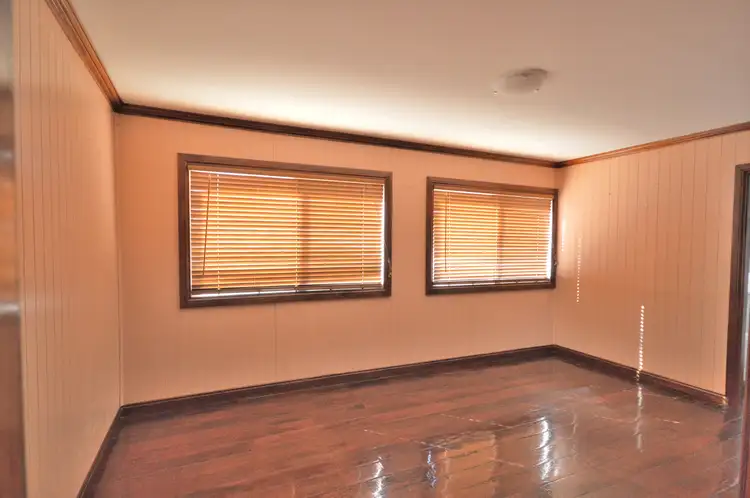 Fourth view of Homely house listing, 10 Hollins Court, Warwick QLD 4370