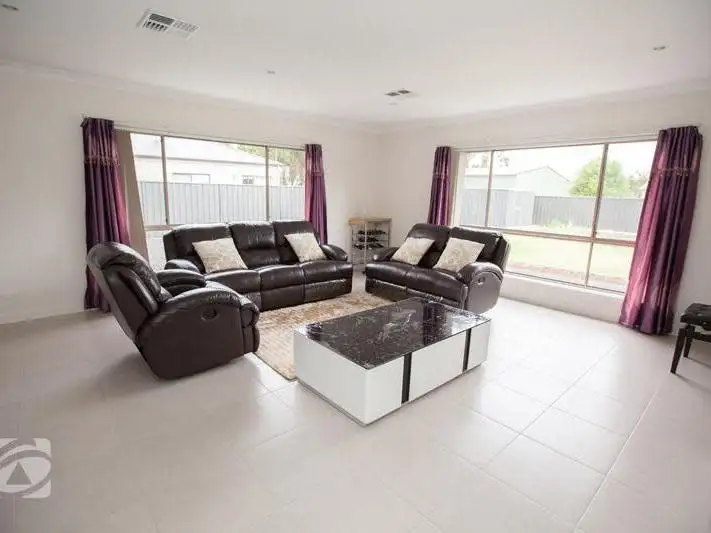 Second view of Homely house listing, 2 FEDERATION DRIVE, Naracoorte SA 5271