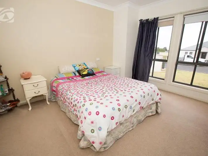 Fifth view of Homely house listing, 16 JUBILEE CRESCENT, Naracoorte SA 5271