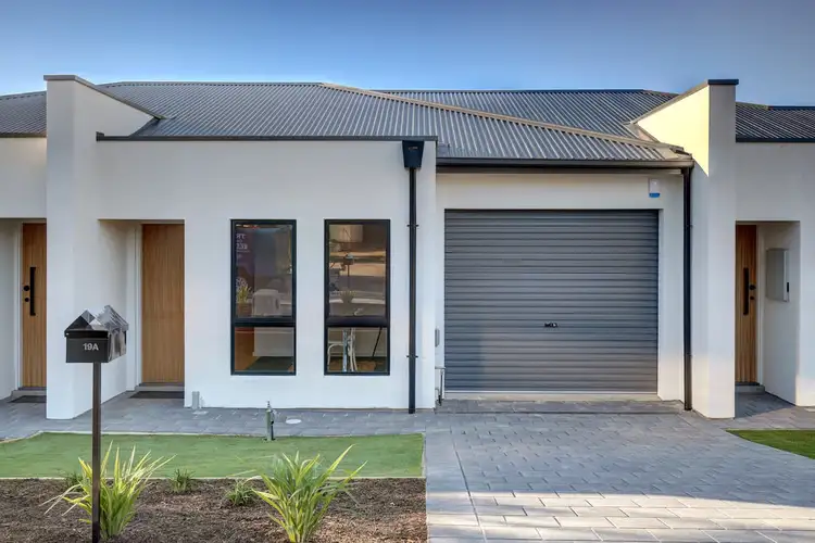 19 Melbourne Street, Sturt SA 5047