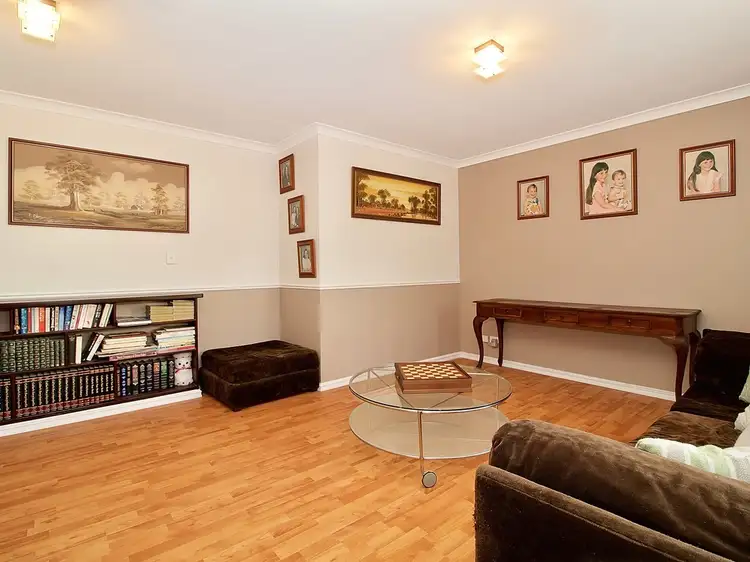 69 Parkland Drive, Warnbro WA 6169