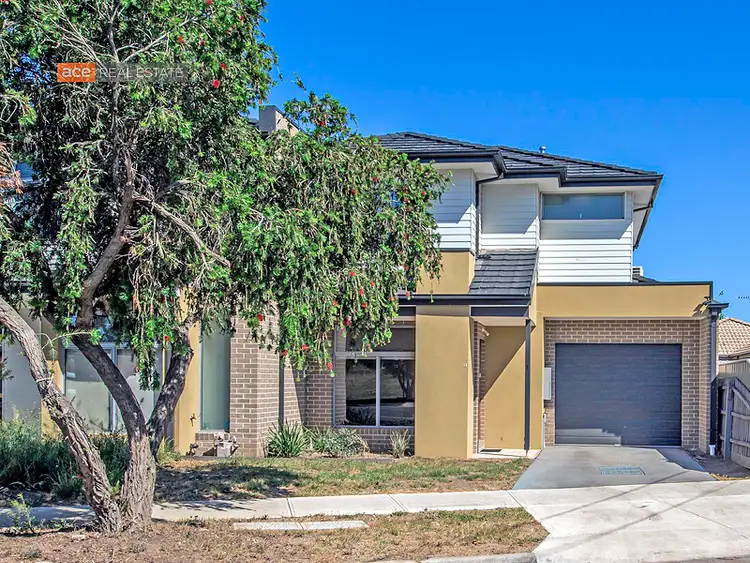 Second view of Homely townhouse listing, 1/135 Railway Avenue, Laverton VIC 3028
