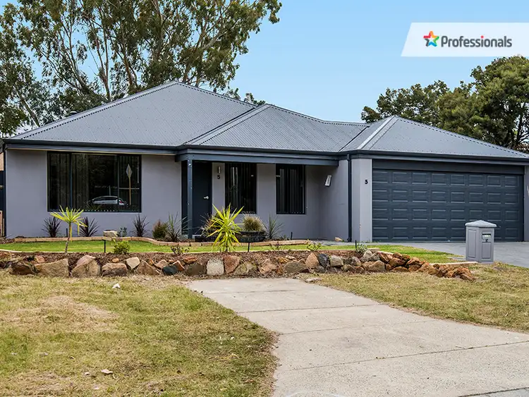 Third view of Homely house listing, 5 Chilcott Gardens, Gosnells WA 6110