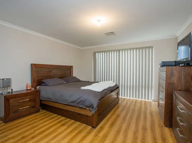 Seventh view of Homely house listing, 2 Apsley Circle, Millbridge WA 6232