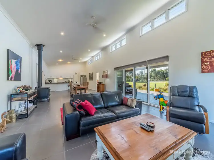 Fifth view of Homely house listing, 2 Nesci Court, Inverloch VIC 3996