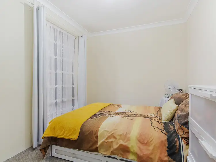 Seventh view of Homely semi-detached listing, 1B Annean Loop, Cooloongup WA 6168