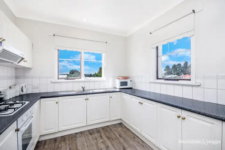 Fourth view of Homely apartment listing, 3/8 Bank Street, Port Fairy VIC 3284