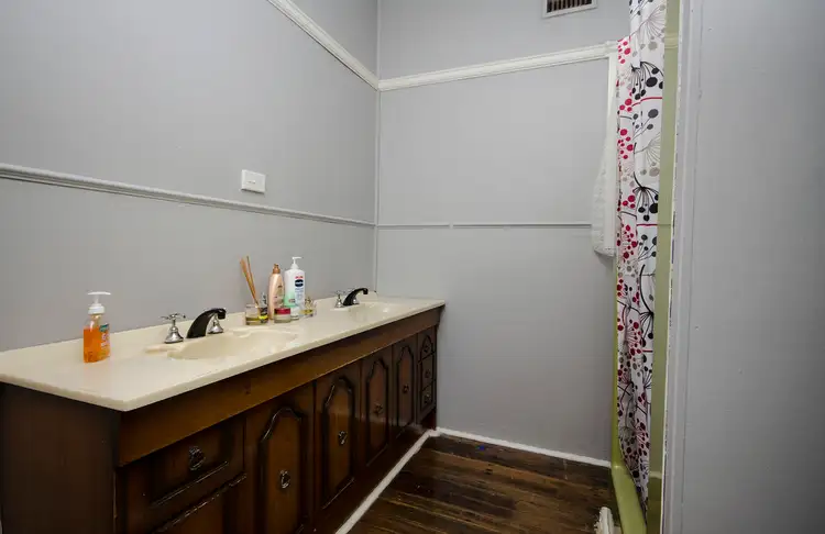 Seventh view of Homely house listing, 138 Thomas Mitchell Drive, Wodonga VIC 3690
