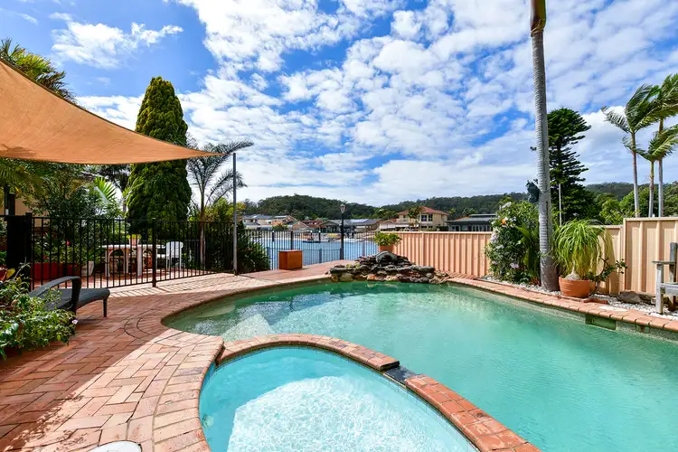 5 Nautilus Crescent, St Huberts Island NSW 2257