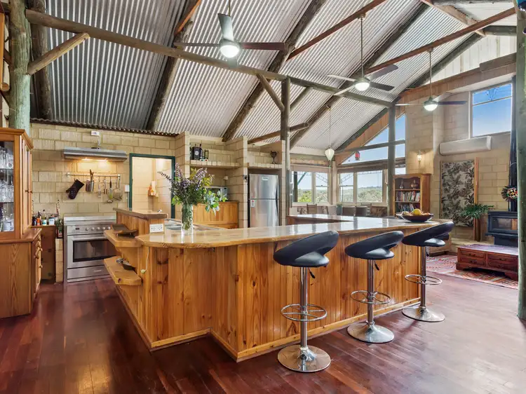 7 Burke Street, Mount Helena WA 6082
